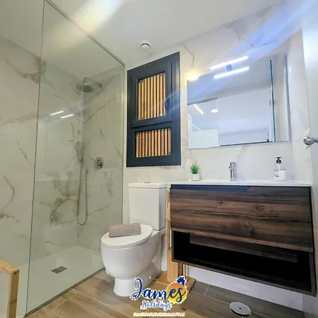 Modern 2-bed Southfacing Valentino Golf Apts Vm66 Appartamento