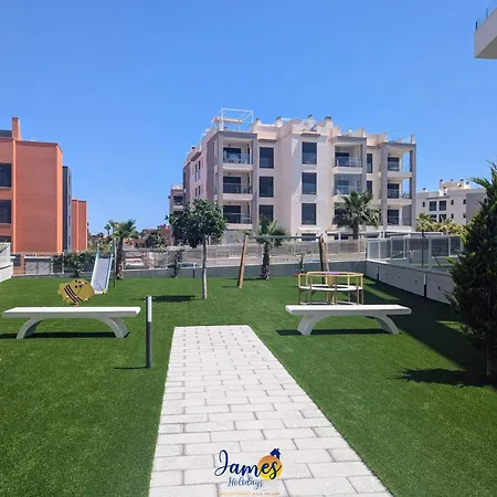 Modern 2-bed Southfacing Valentino Golf Apts Vm66 Appartement *