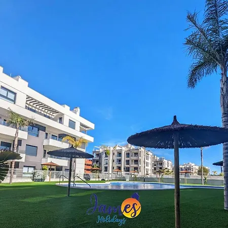 Apartmán Modern 2-bed Southfacing Valentino Golf Apts Vm66 *